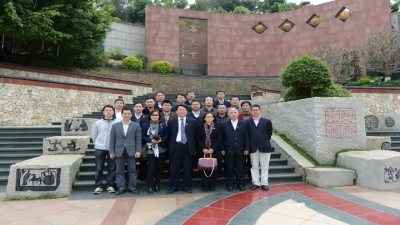 2013年廣東堅基集團(tuán)組織考察梅州客天下活動