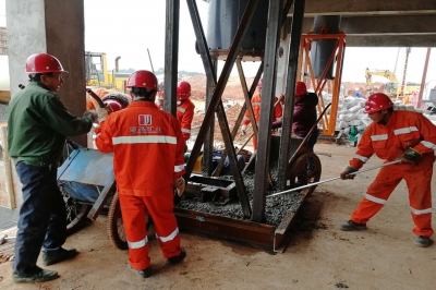 誰是新時代最可愛的人？——向不畏嚴寒、浴血奮戰(zhàn)在一線的遂川堅基人致敬！