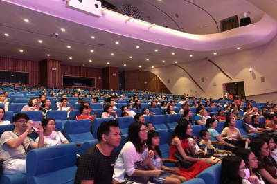 堅(jiān)基地產(chǎn)丨“《風(fēng)從中原來》——大型原創(chuàng)山歌舞臺劇”專場拓客活動圓滿舉行