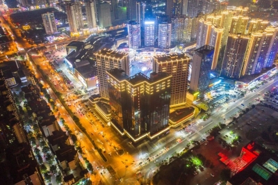 喜收金鋪，財(cái)富啟航！堅(jiān)基·春天里 - 萬象金街旺鋪盛大交樓！